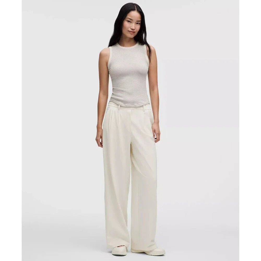 Lululemon High-Rise Wide Leg Trouser Pants Womens 4 Ivory Pleated Stretch